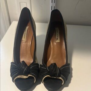 Zara Black and Gold Heels with Elegant Design